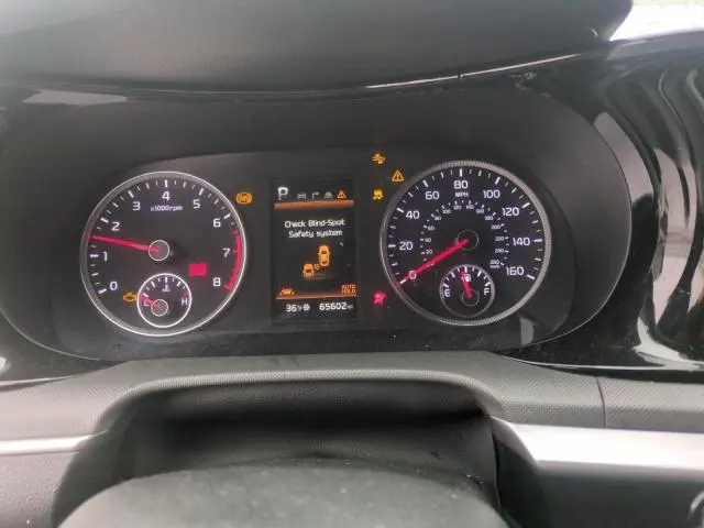 2022 KIA K5 GT LINE  