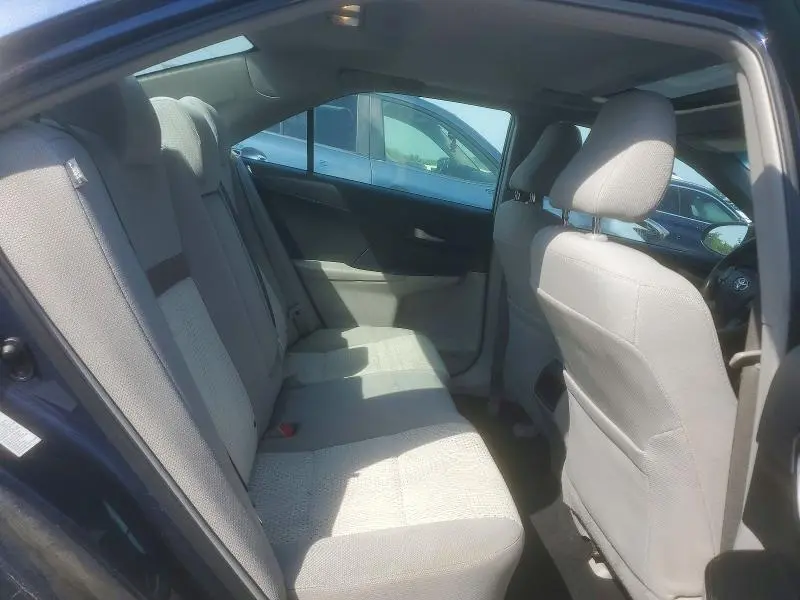 2014 TOYOTA CAMRY LE  