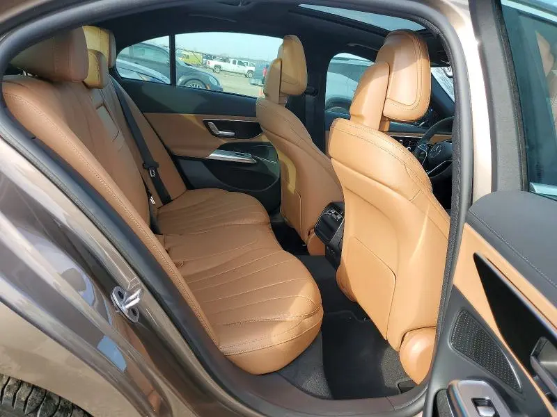 2025 MERCEDES-BENZ E 350  