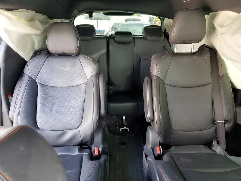 2023 TOYOTA SIENNA XSE 7-PASSENGER  