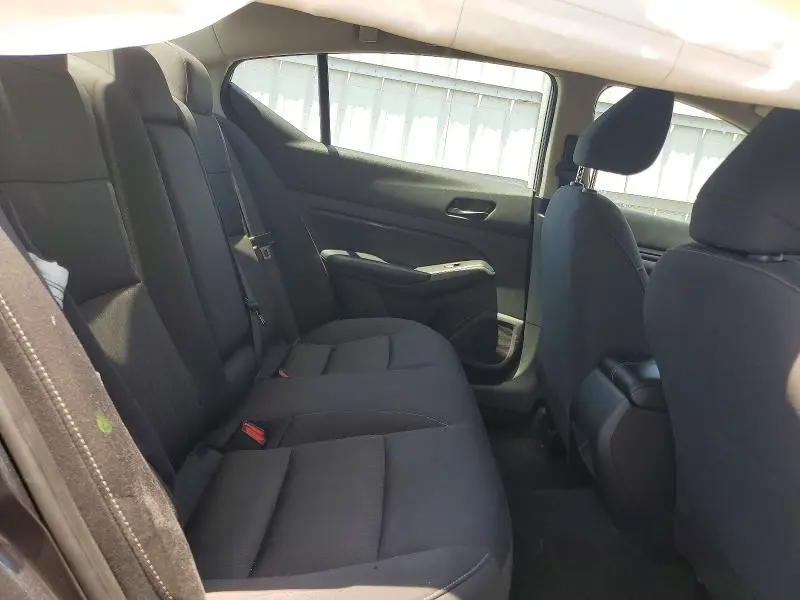 2024 NISSAN ALTIMA S  