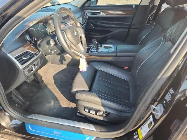 2019 BMW 750 XI  