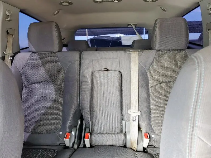 2016 CHEVROLET TRAVERSE LS  