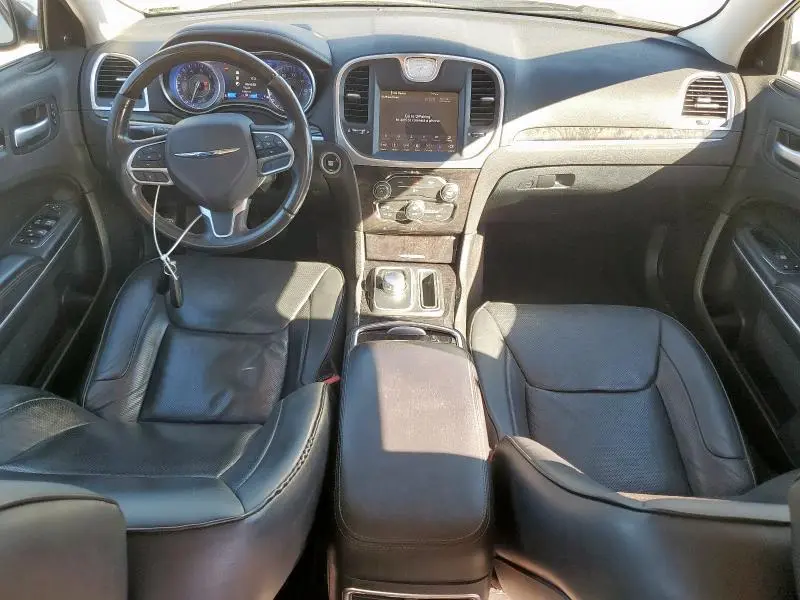 2018 CHRYSLER 300 LIMITED  