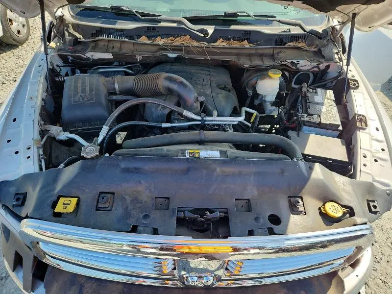 2017 RAM 1500 SLT  