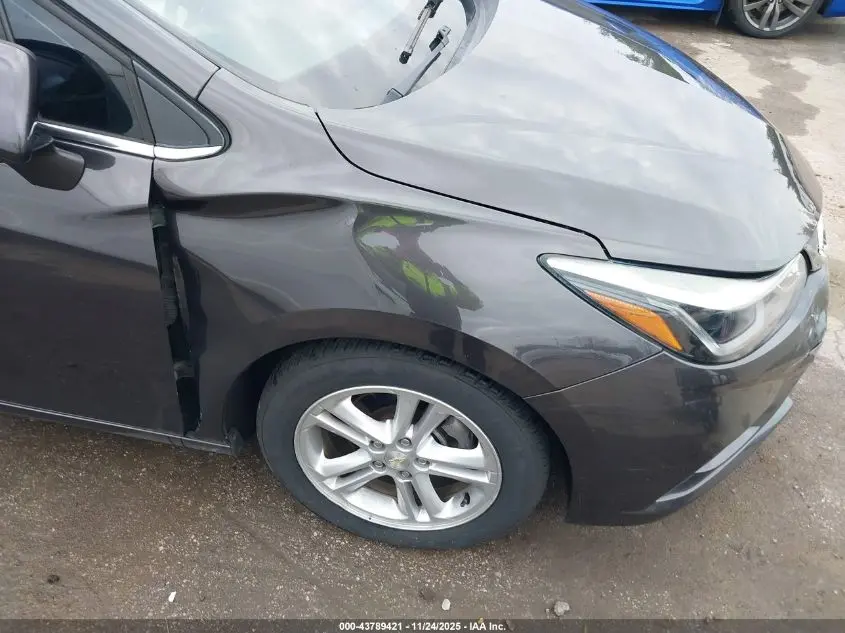 2017 CHEVROLET CRUZE LT AUTO