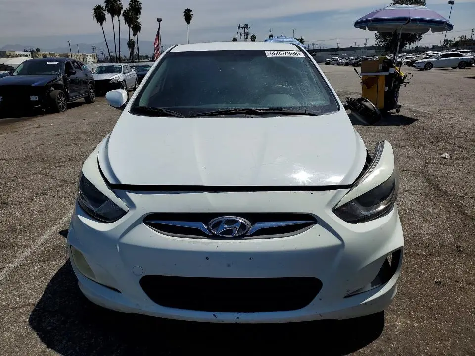 2014 HYUNDAI ACCENT GS  