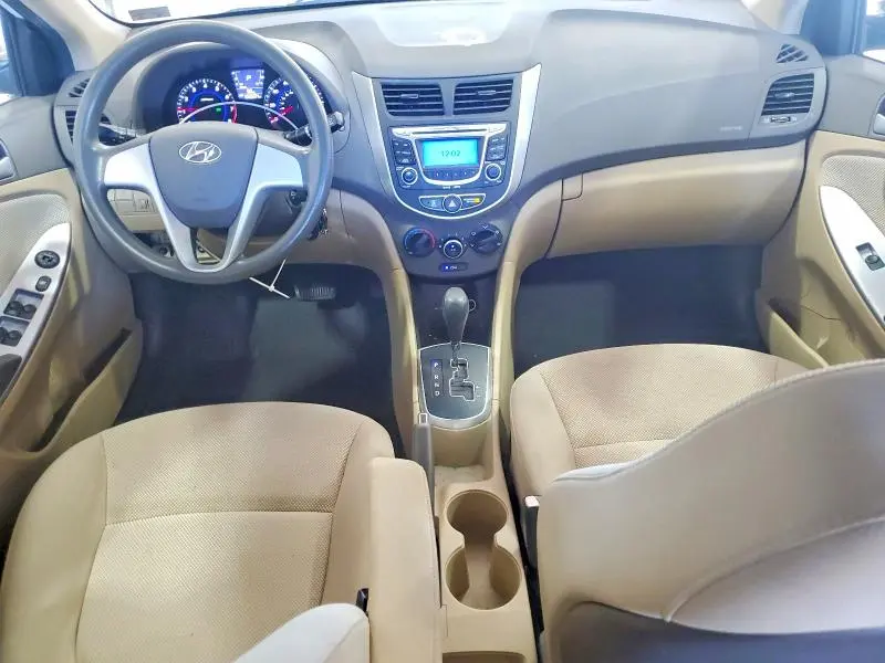 2012 HYUNDAI ACCENT GLS  