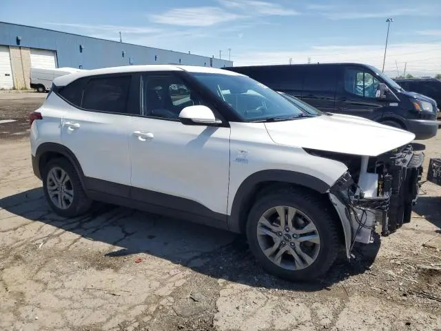 2022 KIA SELTOS LX  