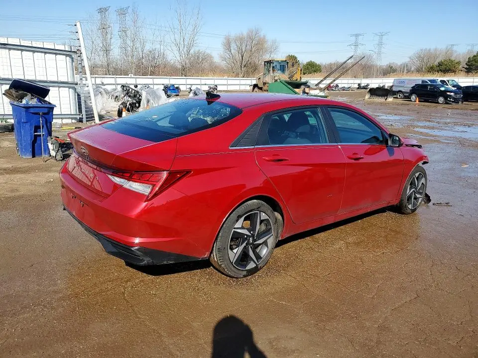 2021 HYUNDAI ELANTRA SEL  