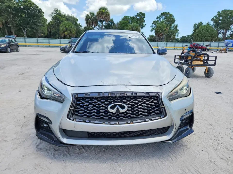 2017 INFINITI Q50 RED SPORT 400  
