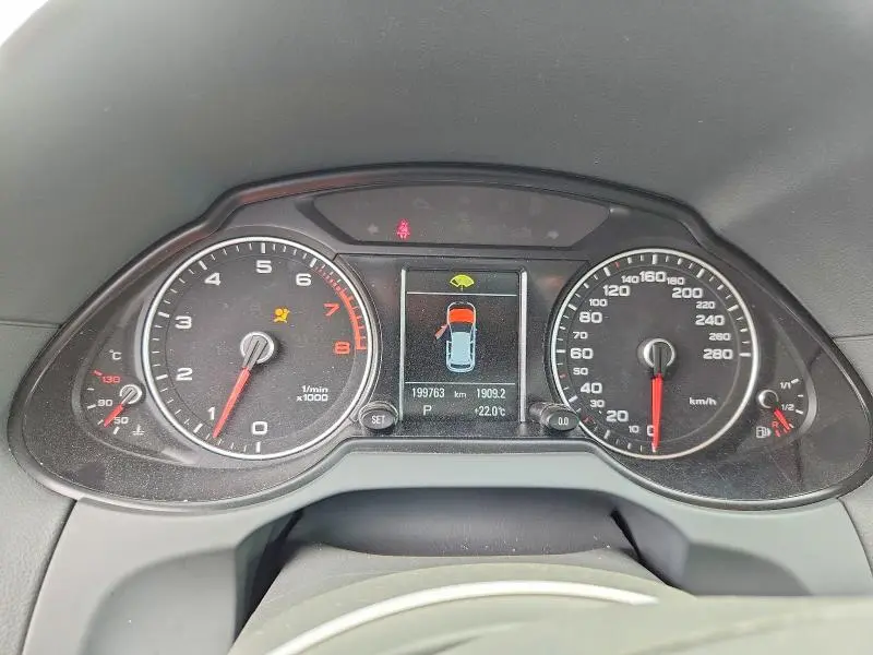 2013 AUDI Q5 PREMIUM PLUS  