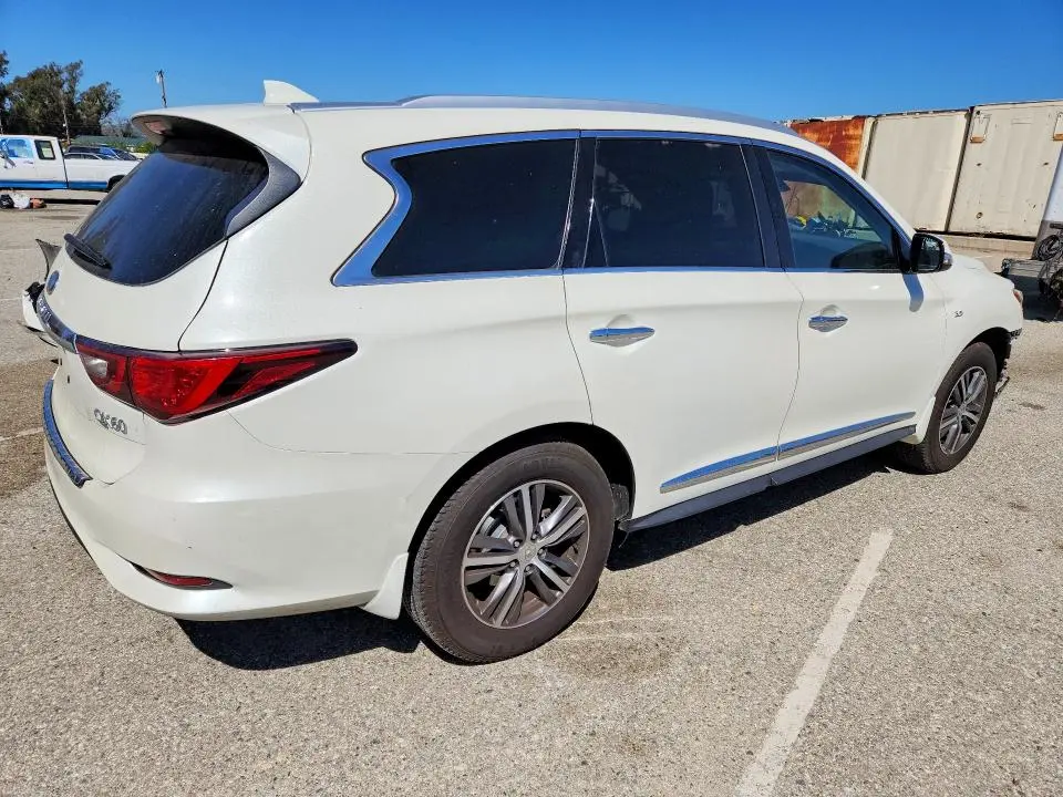 2020 INFINITI QX60 LUXE  