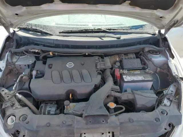 2011 NISSAN VERSA S  