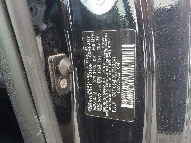 2012 HYUNDAI VELOSTER BASE  