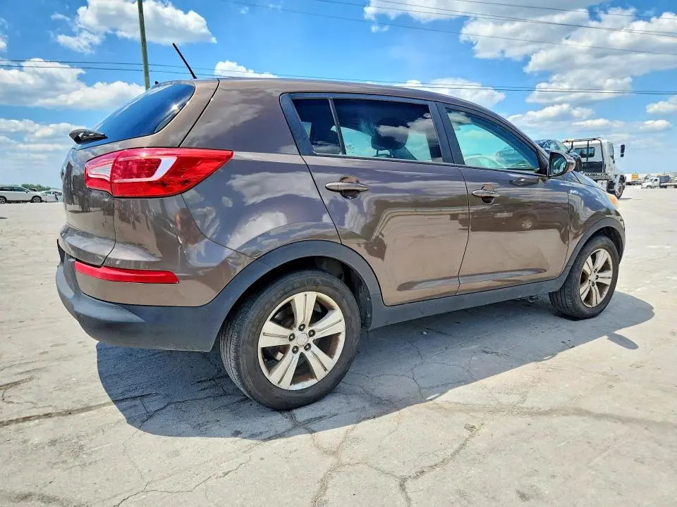 2013 KIA SPORTAGE LX  