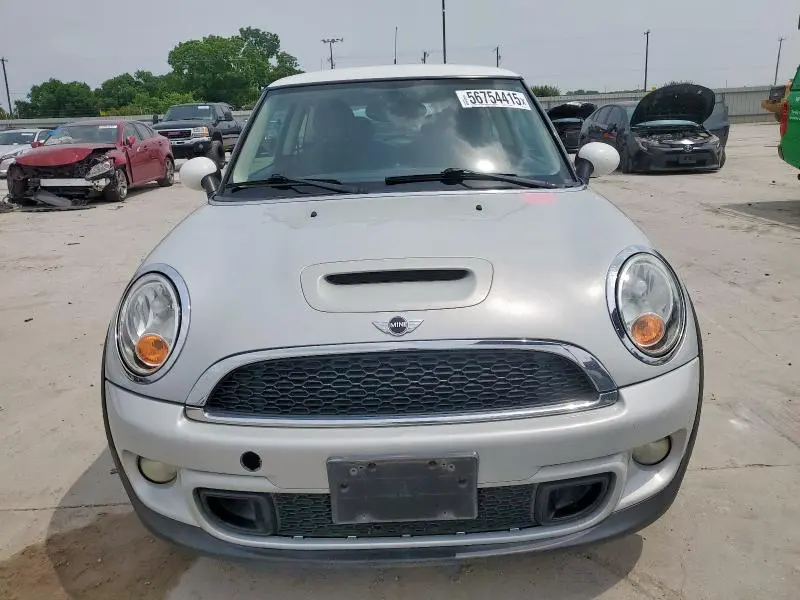 2012 MINI COOPER S