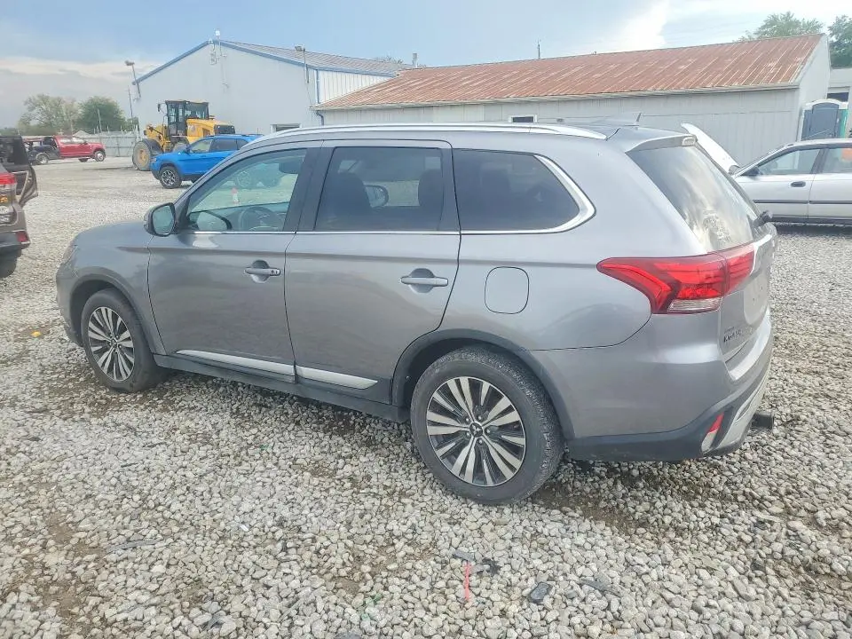 2019 MITSUBISHI OUTLANDER SE  