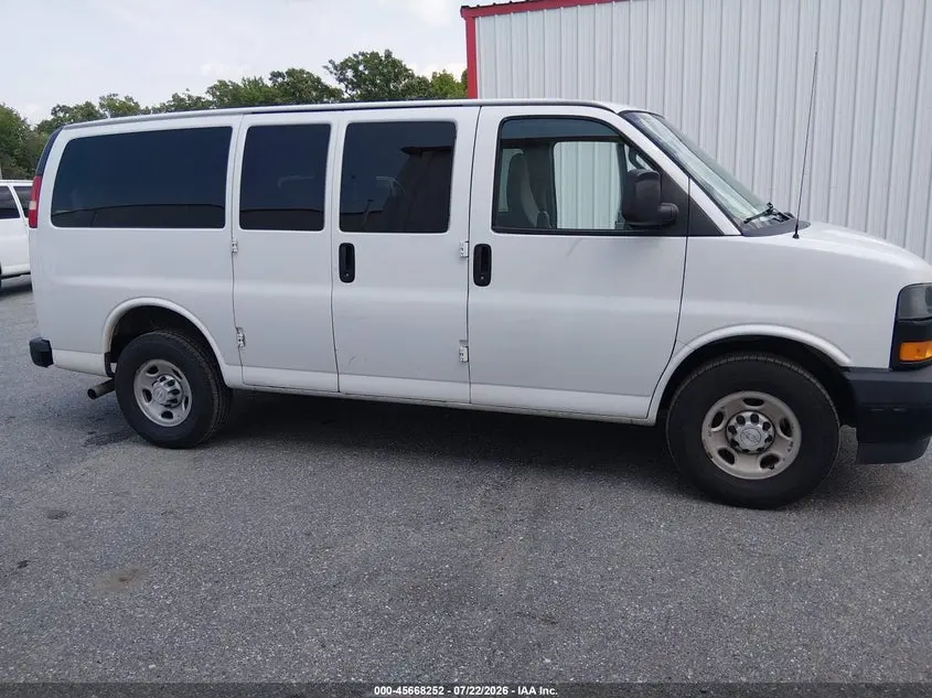 2018 CHEVROLET EXPRESS 2500 LS