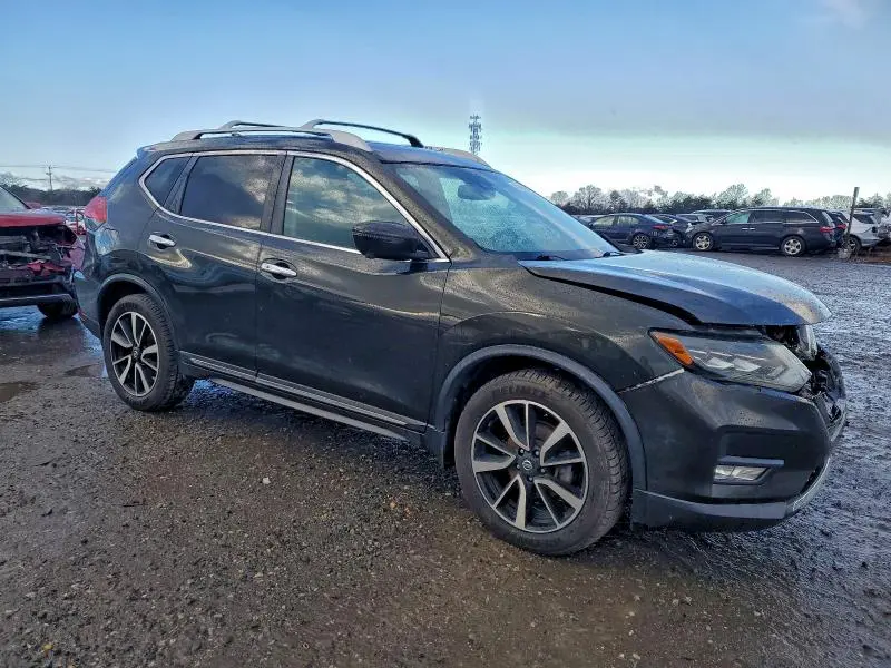 2017 NISSAN ROGUE SV  