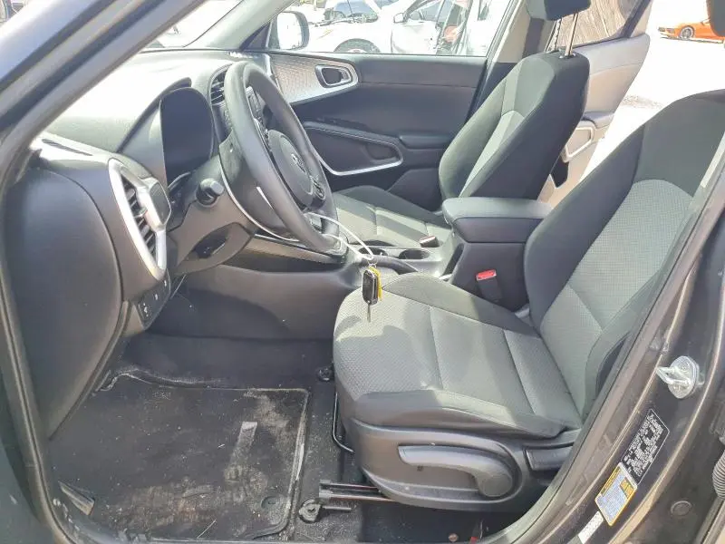 2021 KIA SOUL LX  