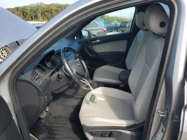 2021 VOLKSWAGEN TIGUAN SE  