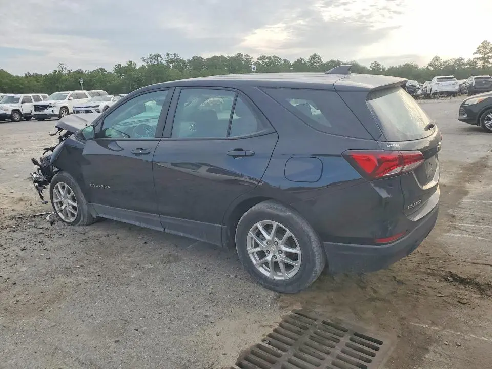 2022 CHEVROLET EQUINOX LS  