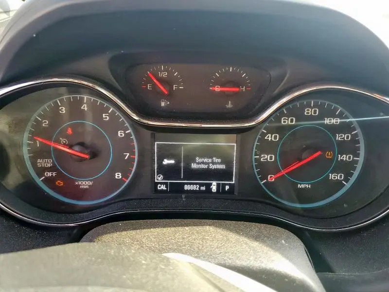 2018 CHEVROLET CRUZE LT  