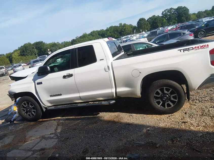 2017 TOYOTA TUNDRA SR5 5.7L V8