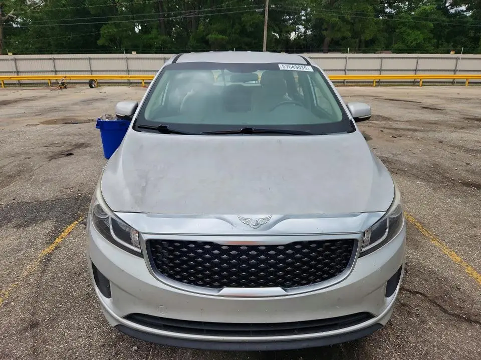 2017 KIA SEDONA L  