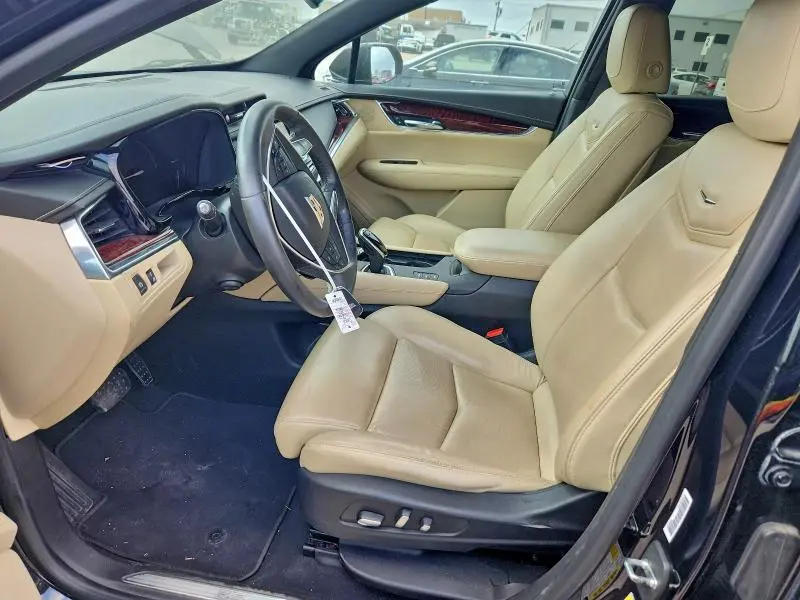 2017 CADILLAC XT5 PREMIUM LUXURY  