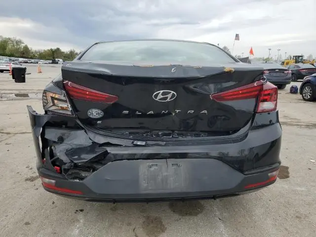 2020 HYUNDAI ELANTRA SE  