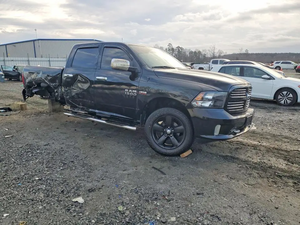 2015 RAM 1500 ST  