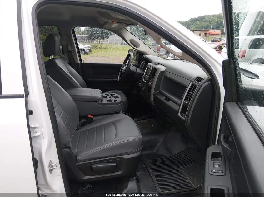 2020 RAM 1500 CLASSIC TRADESMAN  4X2 5'7 BOX