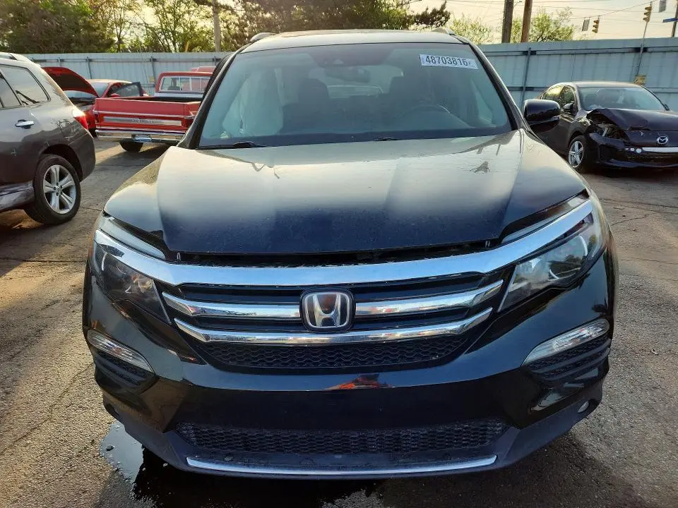 2016 HONDA PILOT ELITE  