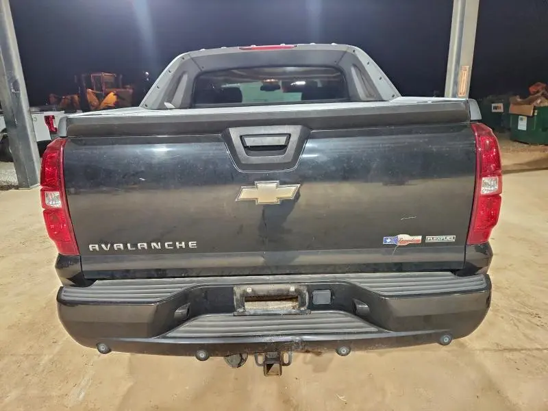2010 CHEVROLET AVALANCHE LT  