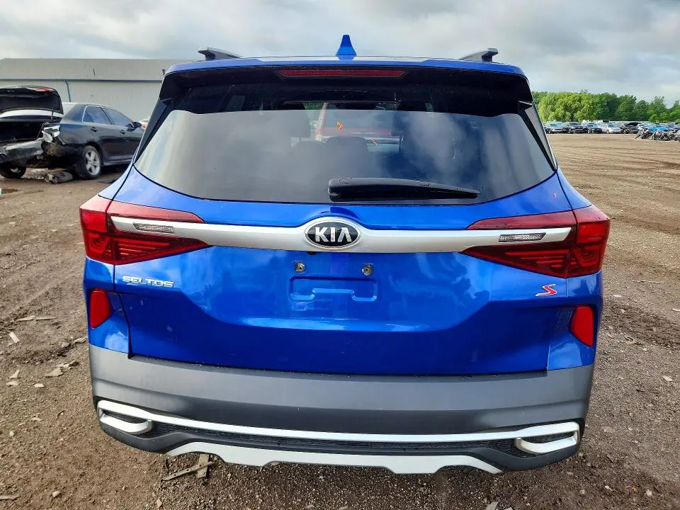 2021 KIA SELTOS S  