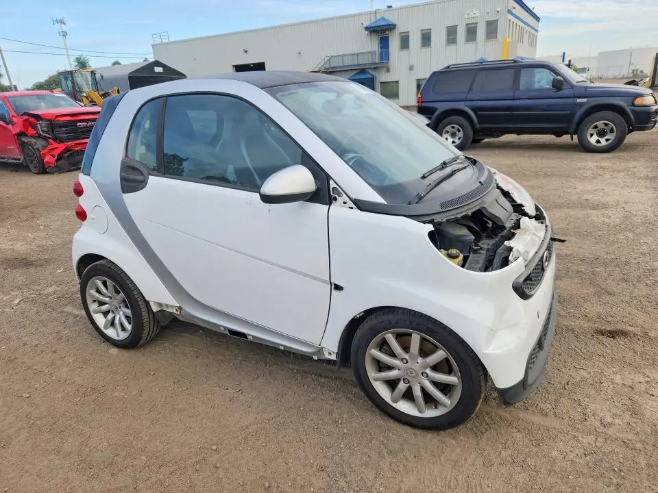 2013 SMART FORTWO PURE  