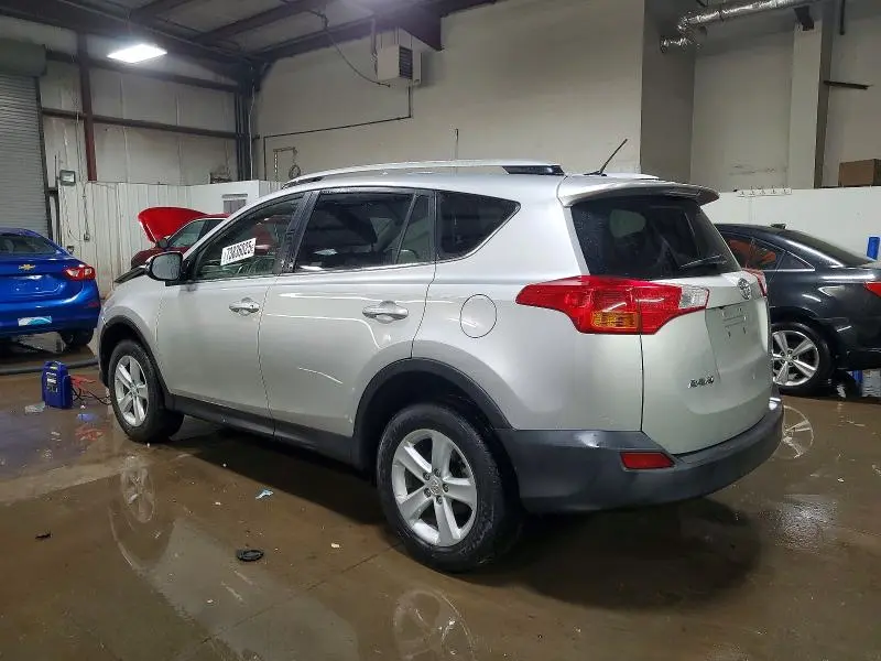 2014 TOYOTA RAV4 XLE  