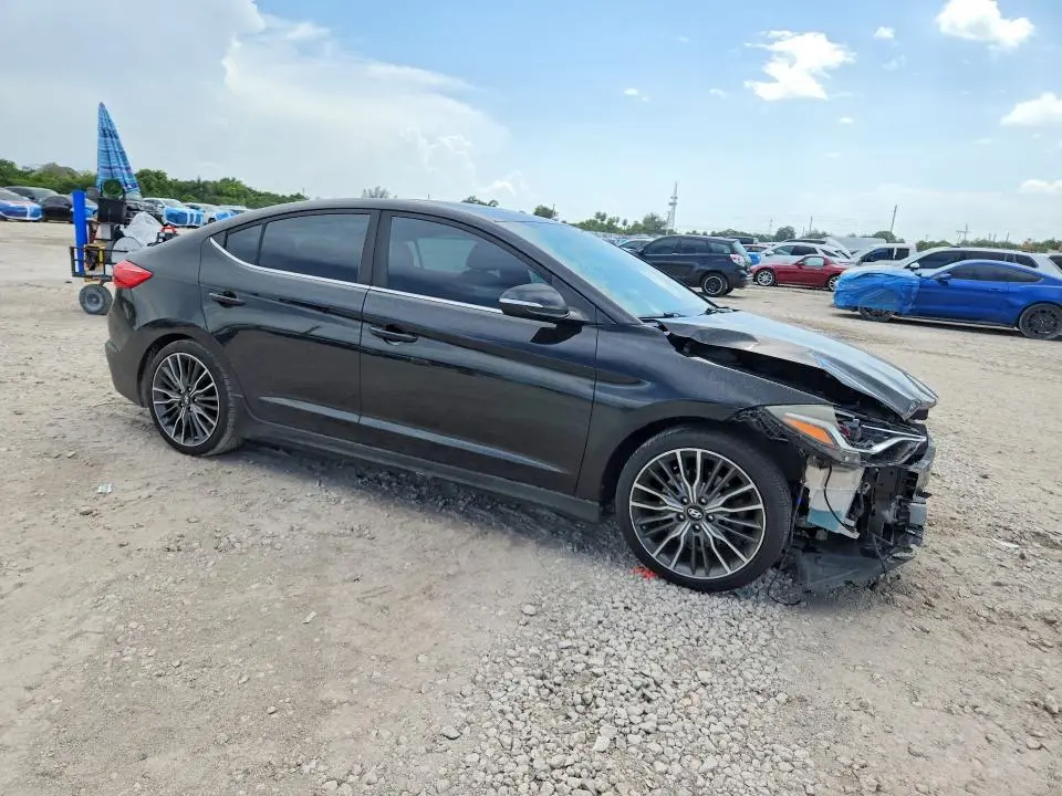 2018 HYUNDAI ELANTRA SPORT  