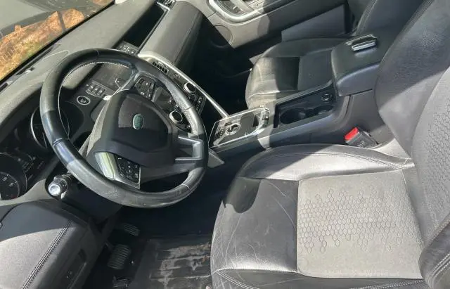 2017 LAND ROVER DISCOVERY SPORT SE  