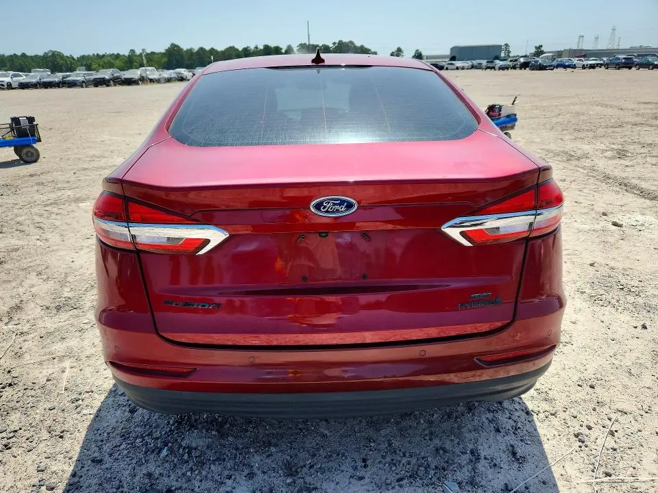 2019 FORD FUSION SE  