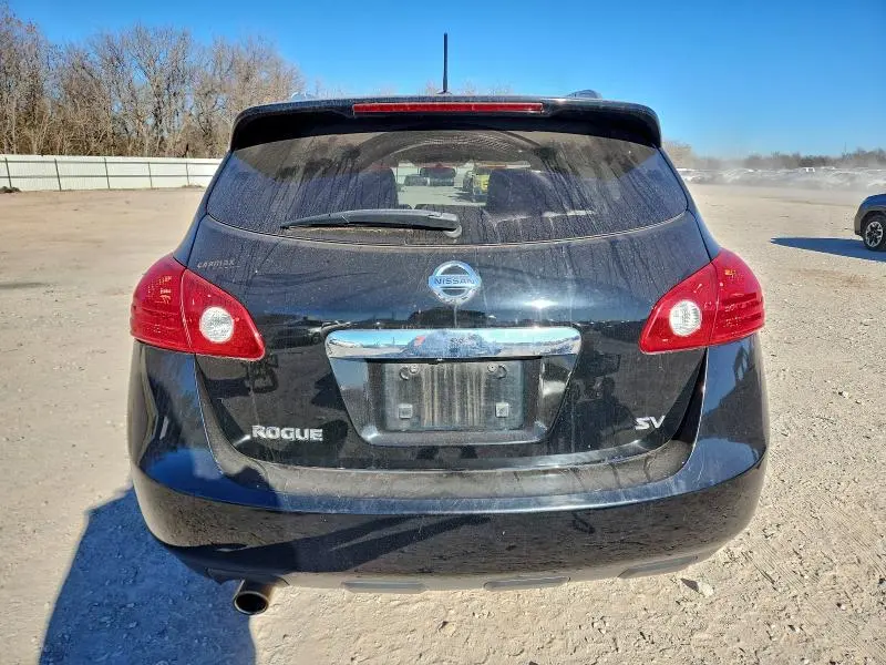 2011 NISSAN ROGUE S  