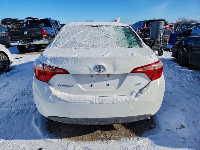 2018 TOYOTA COROLLA LE  