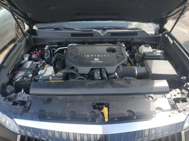 2025 INFINITI QX80 LUXE  