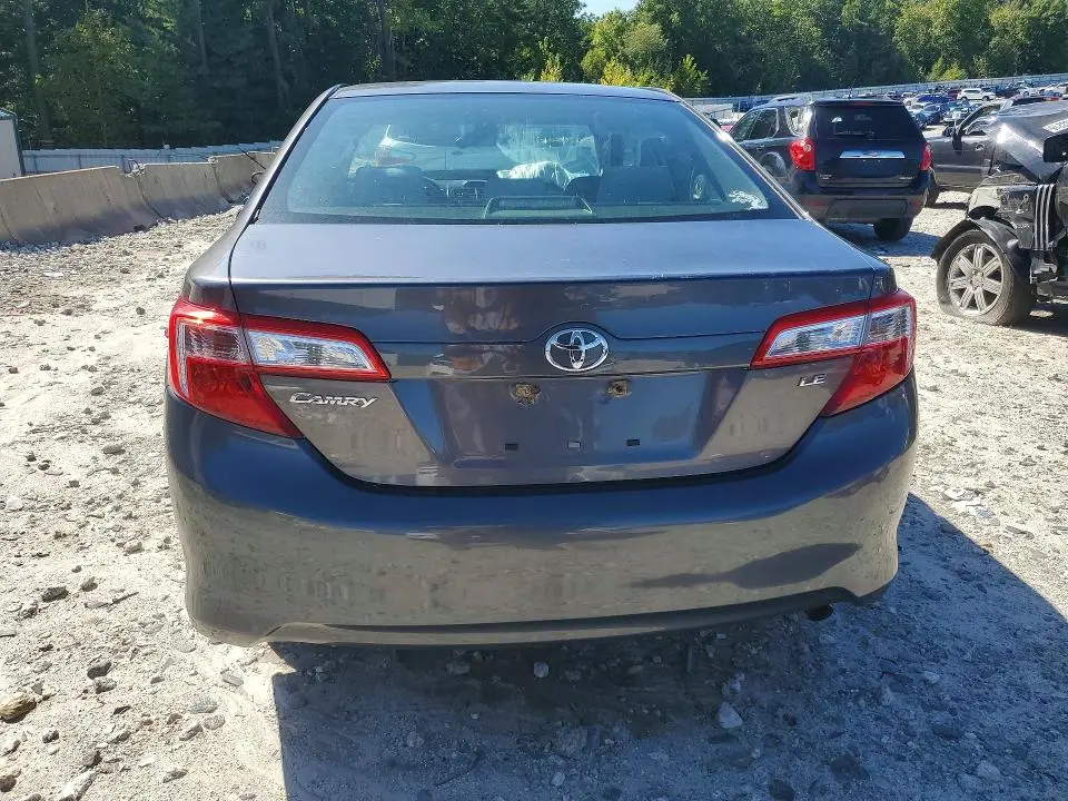 2013 TOYOTA CAMRY LE  