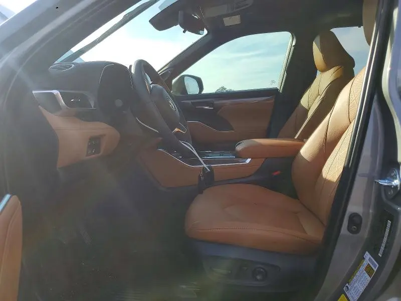 2026 TOYOTA HIGHLANDER HYBRID LIMITED  