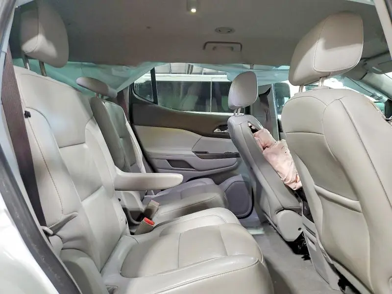 2019 GMC ACADIA SLT-2  