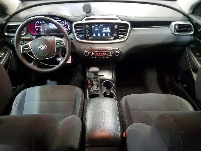 2019 KIA SORENTO LX V6  