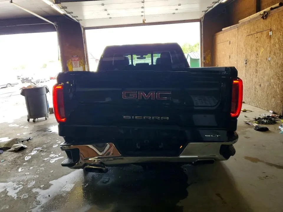 2021 GMC SIERRA K1500 SLT  